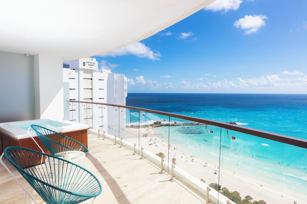 Krystal Grand Cancun All Inclusive — Hotel rooms in Cancun, Quintana Roo