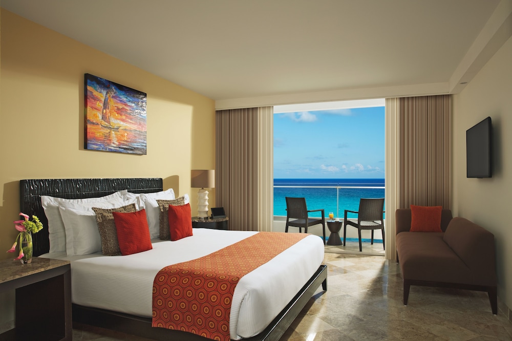Krystal Grand Cancun All Inclusive — Hotel rooms in Cancun, Quintana Roo