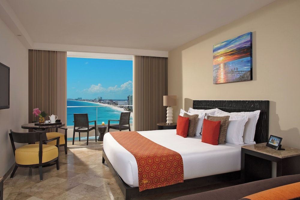 Krystal Grand Cancun All Inclusive — Hotel rooms in Cancun, Quintana Roo