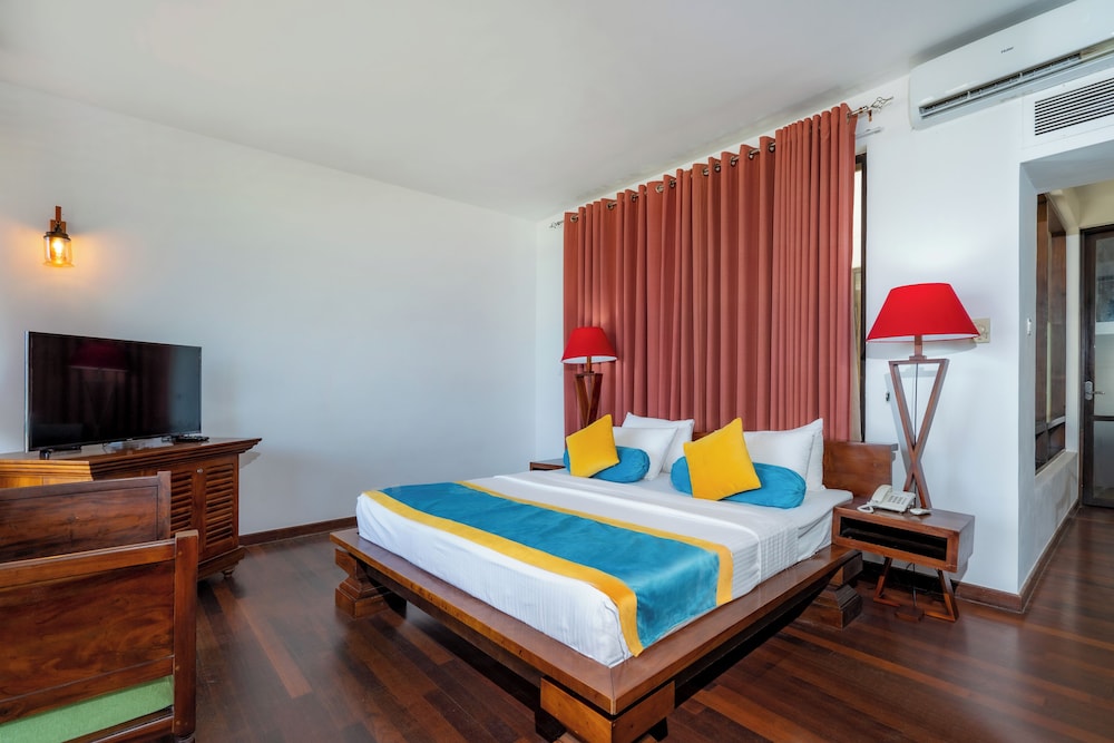 Grand Beach Hotel Wadduwa — Hotel rooms in Wadduwa