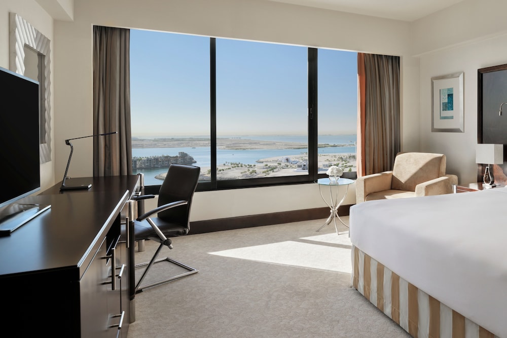 InterContinental Abu Dhabi by IHG — Hotel rooms in Abu Dhabi