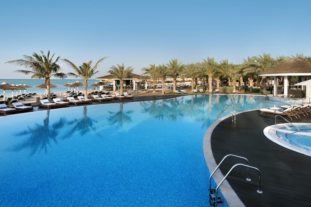 InterContinental Abu Dhabi by IHG — Swimming pool in Abu Dhabi