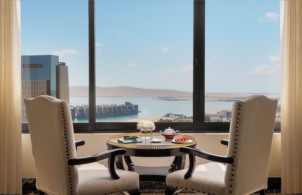 InterContinental Abu Dhabi by IHG — Hotel rooms in Abu Dhabi