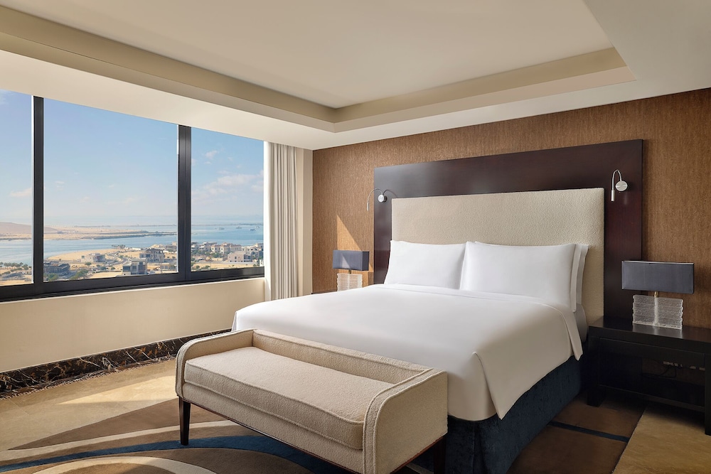 InterContinental Abu Dhabi by IHG — Hotel rooms in Abu Dhabi
