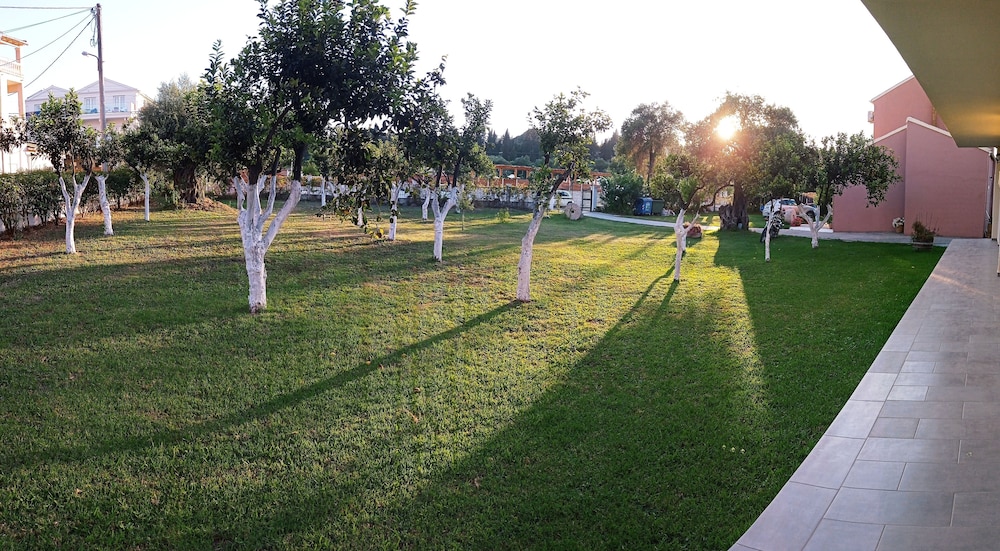 Ever Green — Attractions in the area in Lefkimmi (Corfu), Ionian Islands