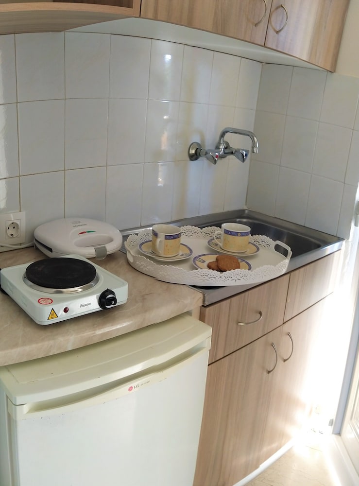 Ever Green — Hotel rooms in Lefkimmi (Corfu), Ionian Islands