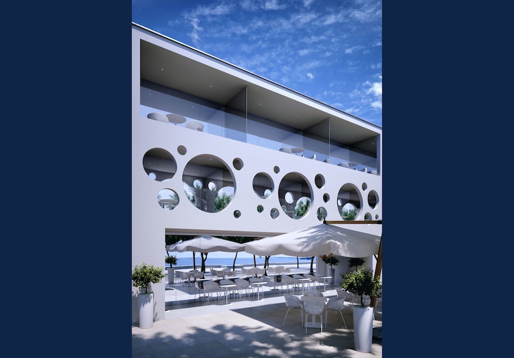 Rivalmare Boutique Hotel — Restaurant & bars in Novigrad, Istria