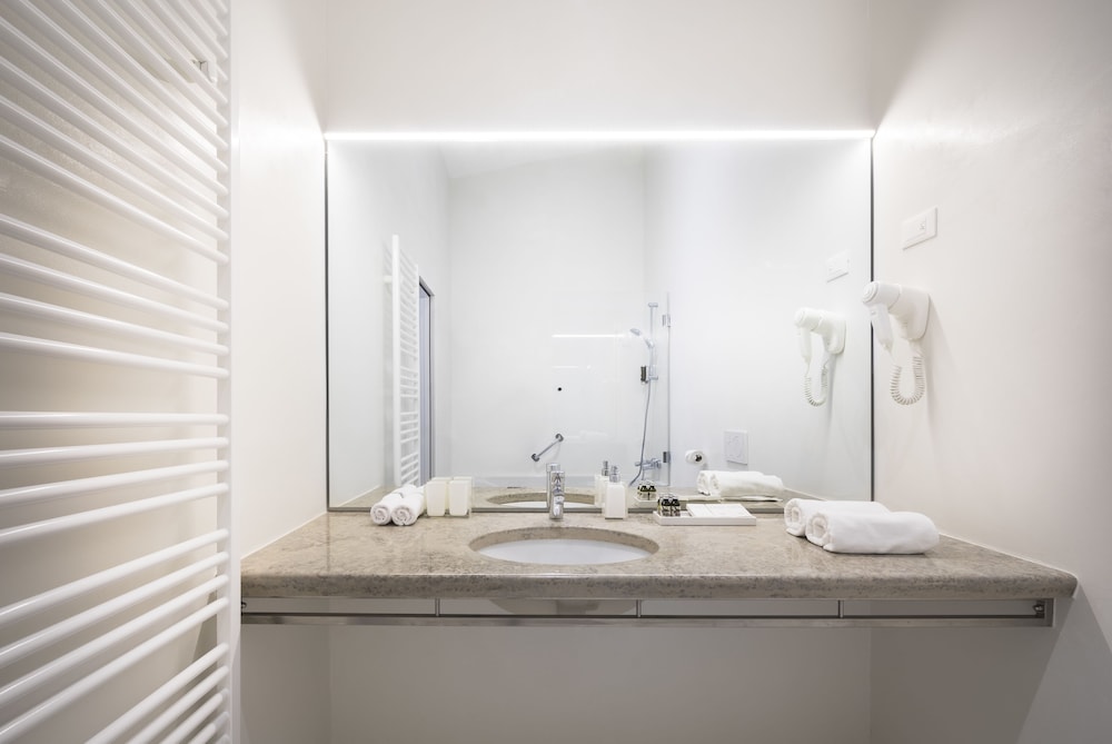 Rivalmare Boutique Hotel — Hotel rooms in Novigrad, Istria
