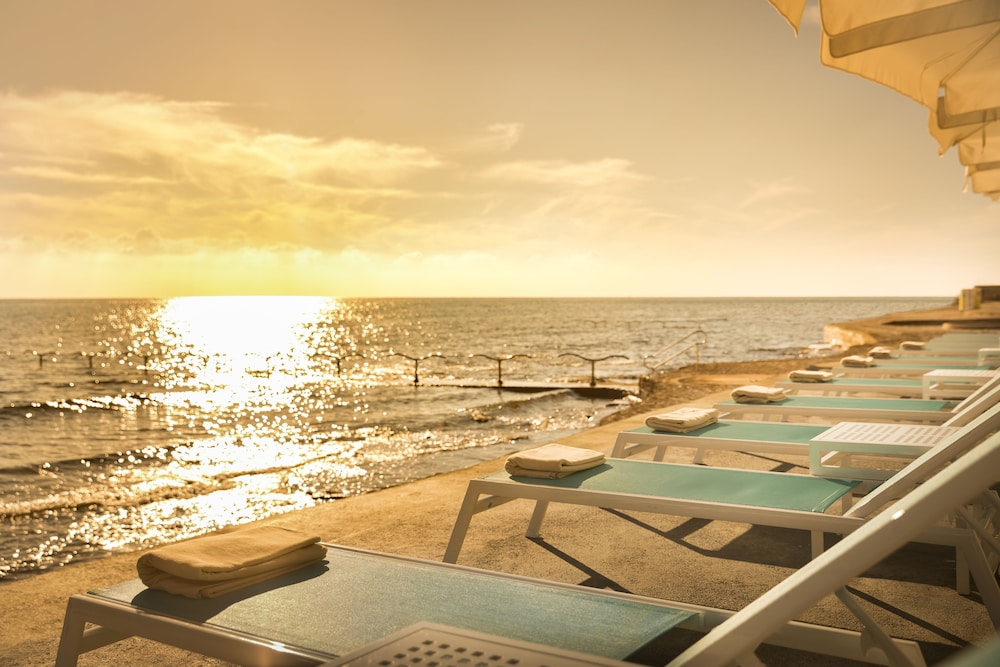 Rivalmare Boutique Hotel — Beach in Novigrad, Istria