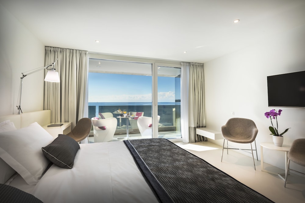 Rivalmare Boutique Hotel — Hotel rooms in Novigrad, Istria