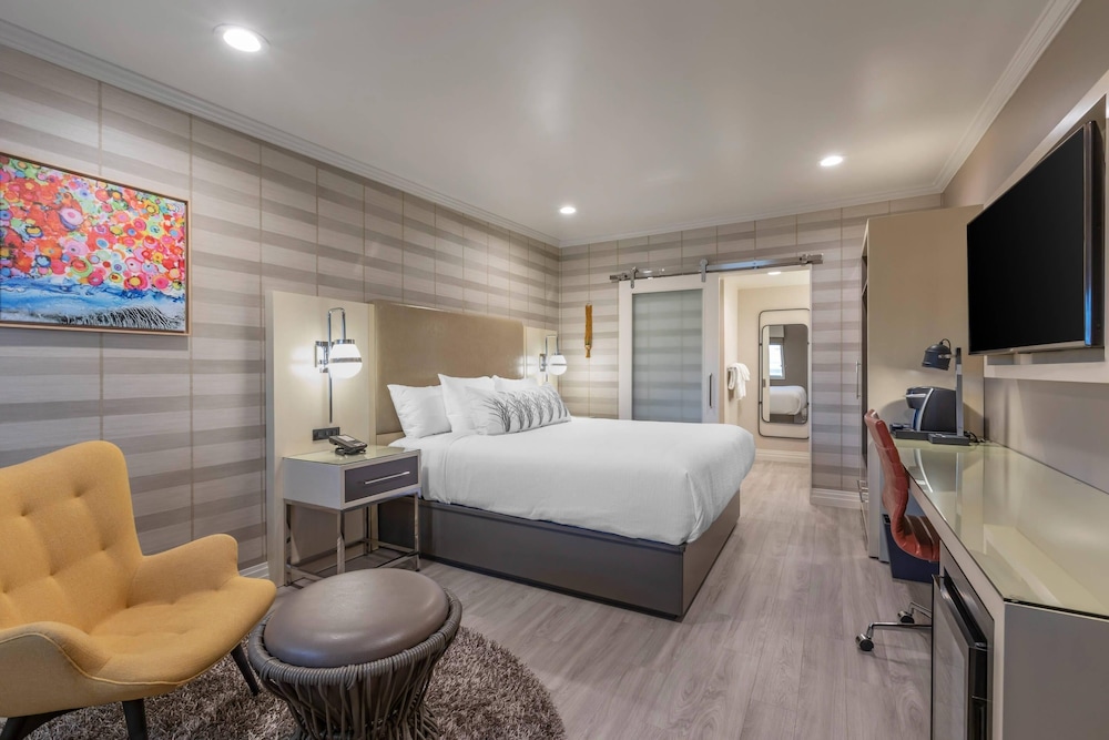Bluestem Hotel Torrance Los Angeles, an Ascend Collection Hotel — Hotel rooms in Torrance, California