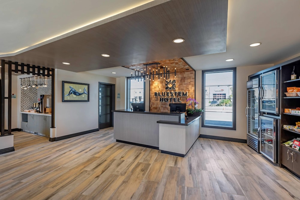 Bluestem Hotel Torrance Los Angeles, an Ascend Collection Hotel — Hotel building in Torrance, California
