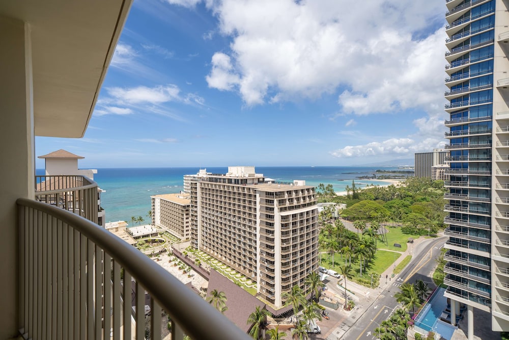 Embassy Suites by Hilton Waikiki Beach Walk — Attractions in the area in Honolulu, Hawaii