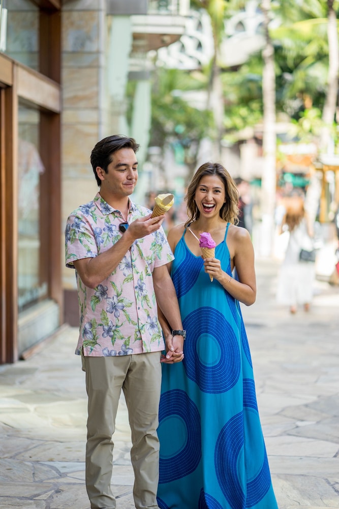 Embassy Suites by Hilton Waikiki Beach Walk — Attractions in the area in Honolulu, Hawaii
