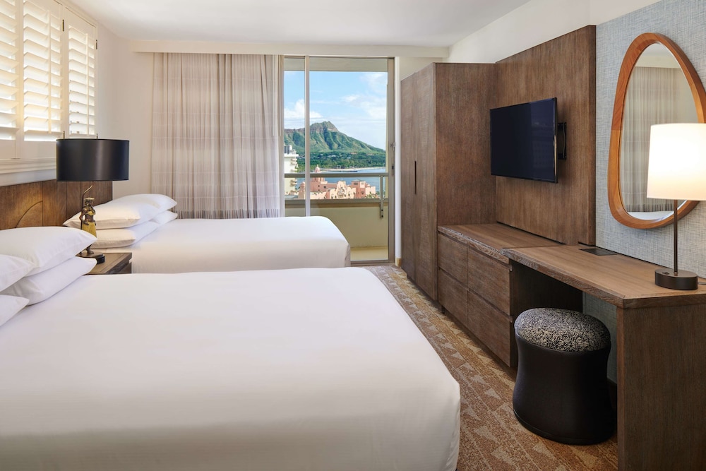 Embassy Suites by Hilton Waikiki Beach Walk — Hotel rooms in Honolulu, Hawaii