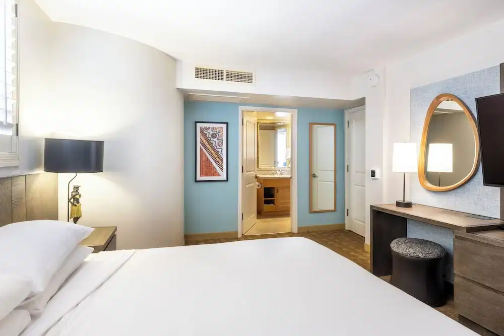 Embassy Suites by Hilton Waikiki Beach Walk — Hotel rooms in Honolulu, Hawaii