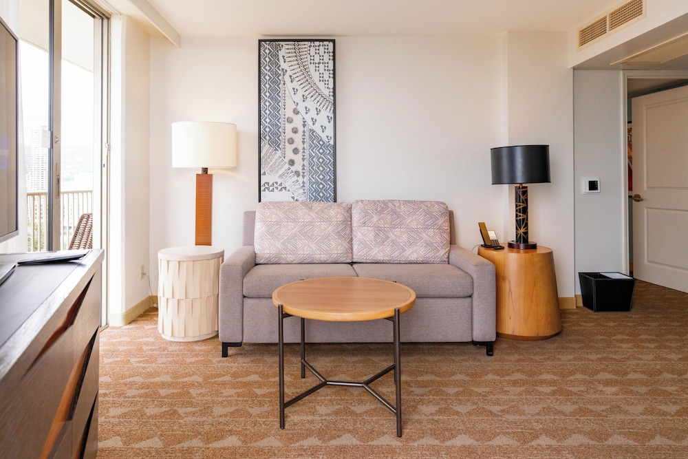 Embassy Suites by Hilton Waikiki Beach Walk — Hotel rooms in Honolulu, Hawaii