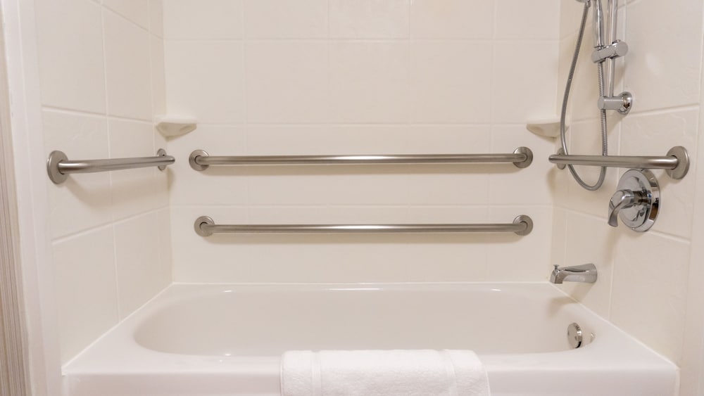 Hilton Garden Inn Plymouth — Hotel rooms in Plymouth, Michigan