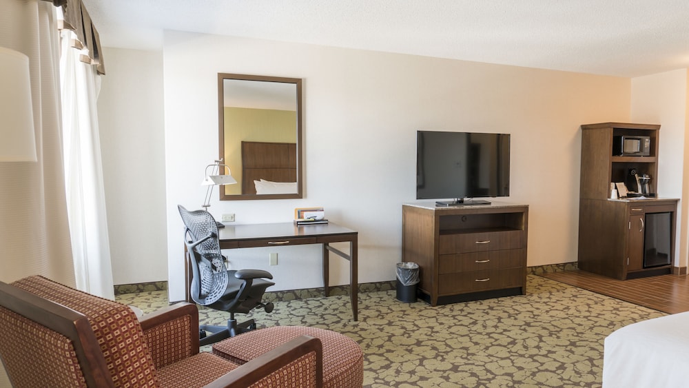 Hilton Garden Inn Plymouth — Hotel rooms in Plymouth, Michigan