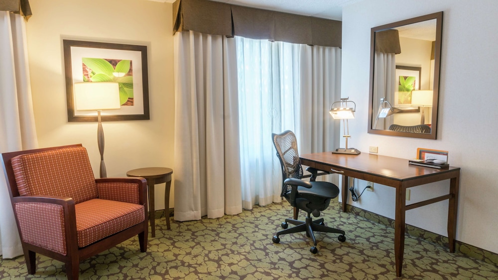 Hilton Garden Inn Plymouth — Hotel rooms in Plymouth, Michigan