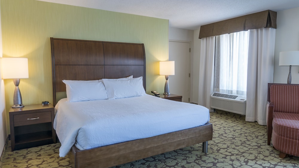 Hilton Garden Inn Plymouth — Hotel rooms in Plymouth, Michigan