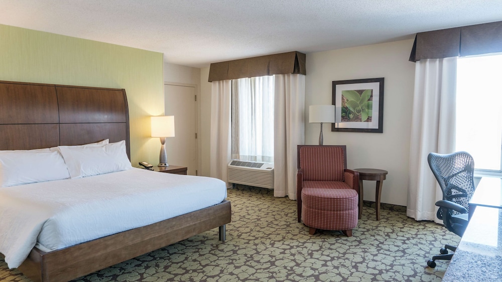 Hilton Garden Inn Plymouth — Hotel rooms in Plymouth, Michigan