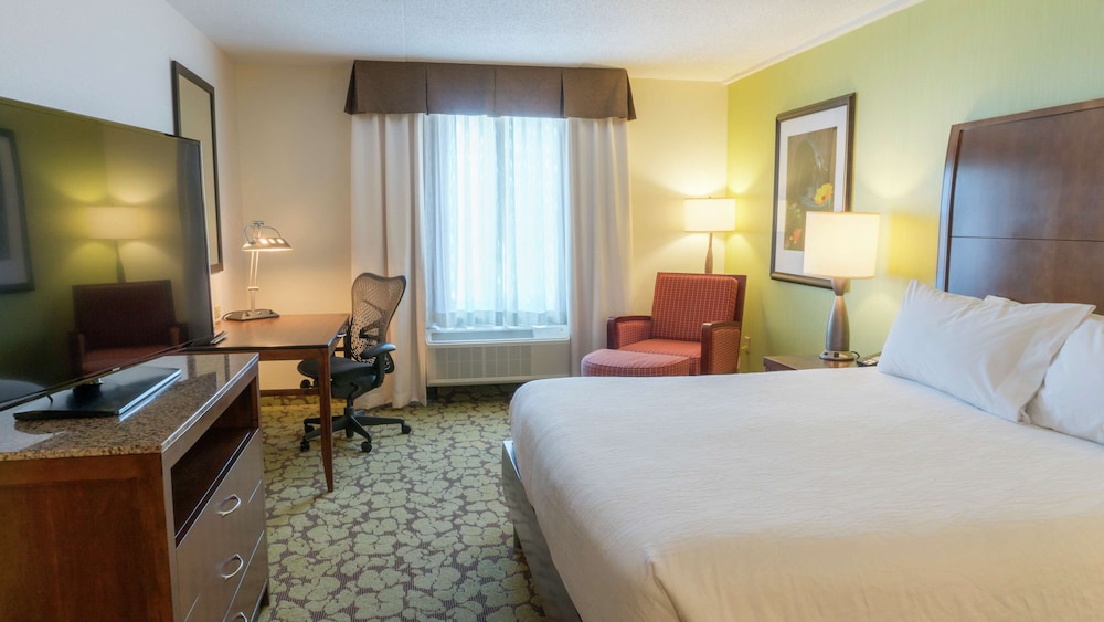 Hilton Garden Inn Plymouth — Hotel rooms in Plymouth, Michigan