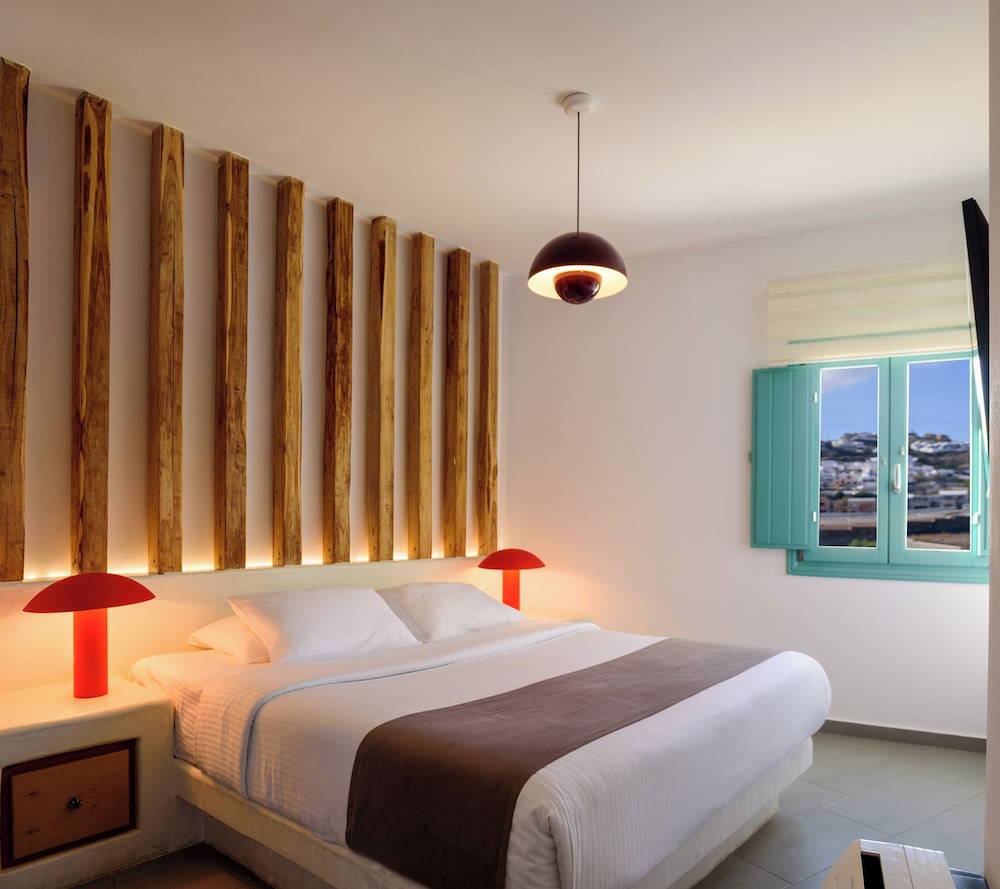 Neptune Luxury Spa Suites — Hotel rooms in Akrotiri, South Aegean