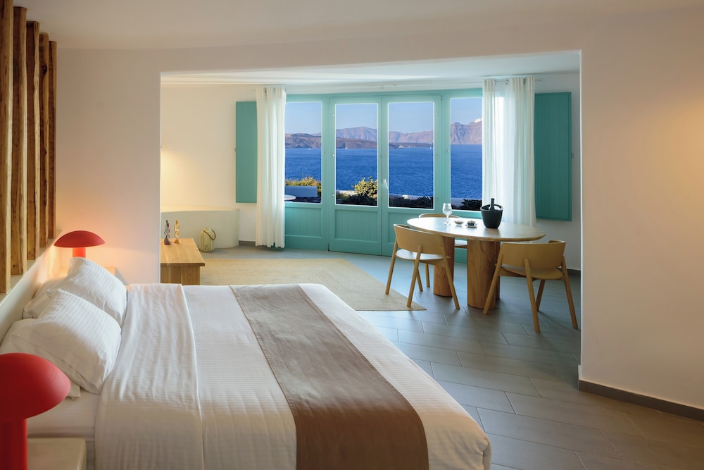 Neptune Luxury Spa Suites — Hotel rooms in Akrotiri, South Aegean