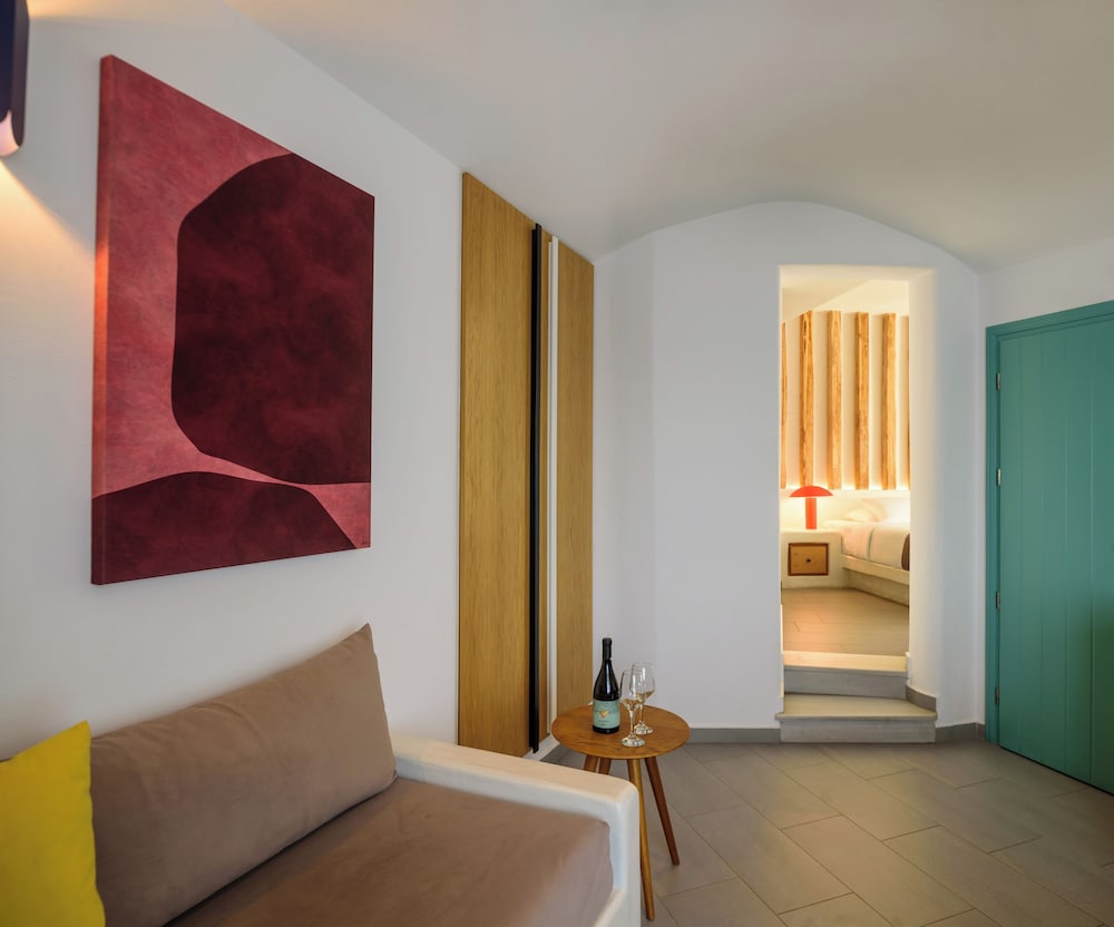Neptune Luxury Spa Suites — Hotel rooms in Akrotiri, South Aegean