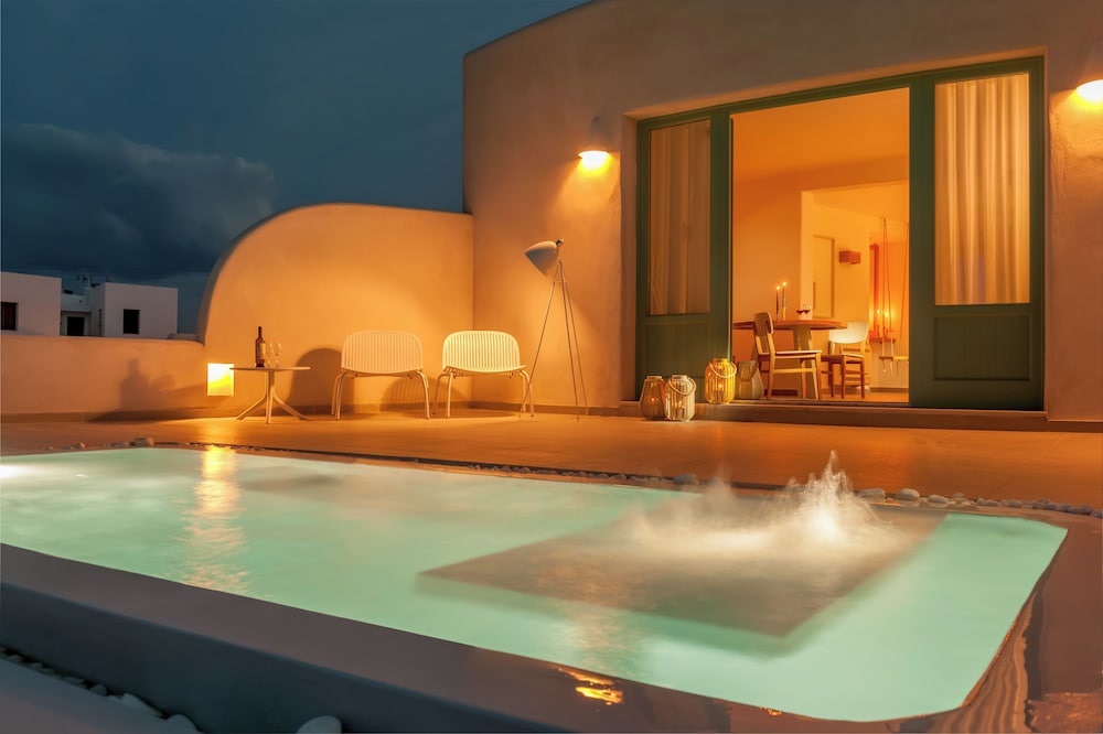 Neptune Luxury Spa Suites — Spa in Akrotiri, South Aegean
