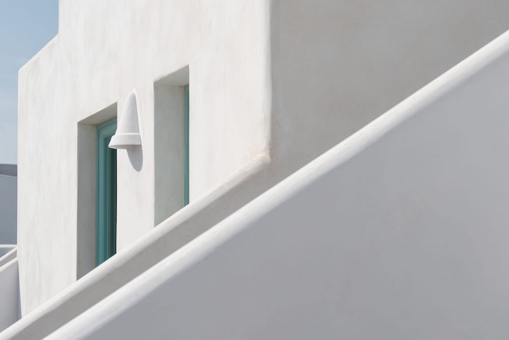 Neptune Luxury Spa Suites — Hotel building in Akrotiri, South Aegean