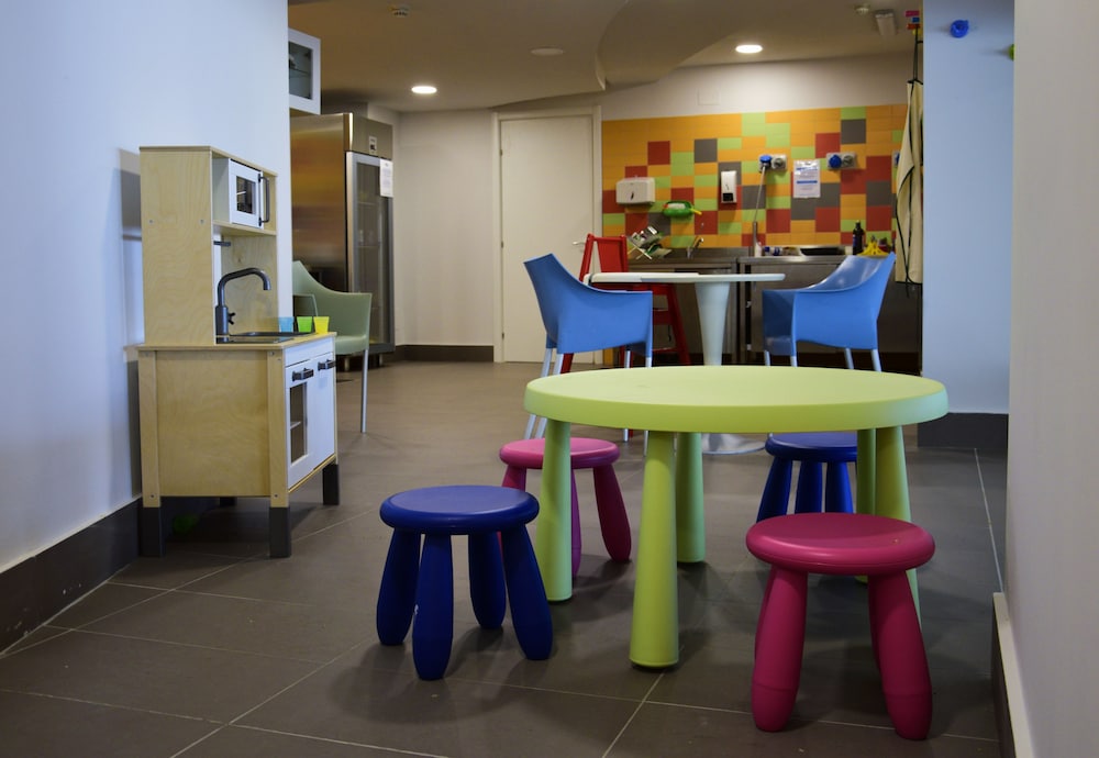 Saracen Sands Hotel & Congress Centre — Attractions for children in Isola delle Femmine, Sicily