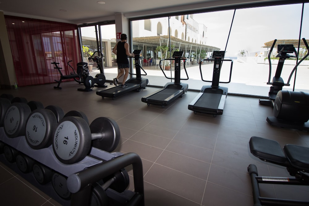 Saracen Sands Hotel & Congress Centre — Sports & recreation in Isola delle Femmine, Sicily