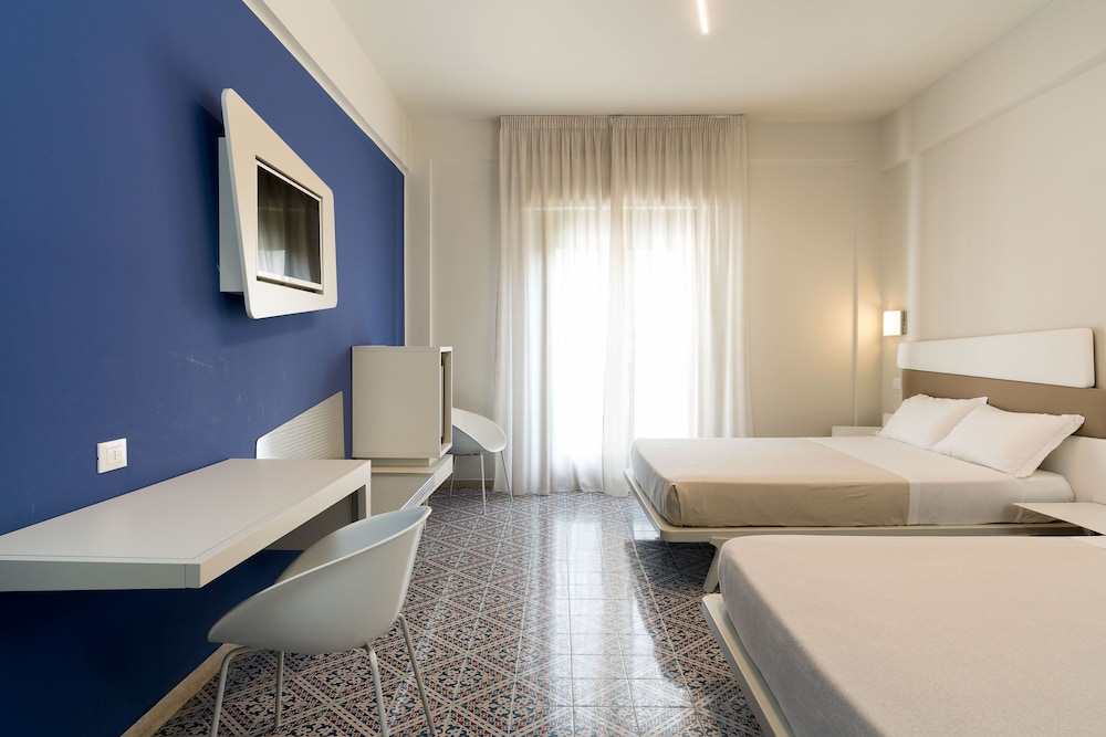 Saracen Sands Hotel & Congress Centre — Hotel rooms in Isola delle Femmine, Sicily