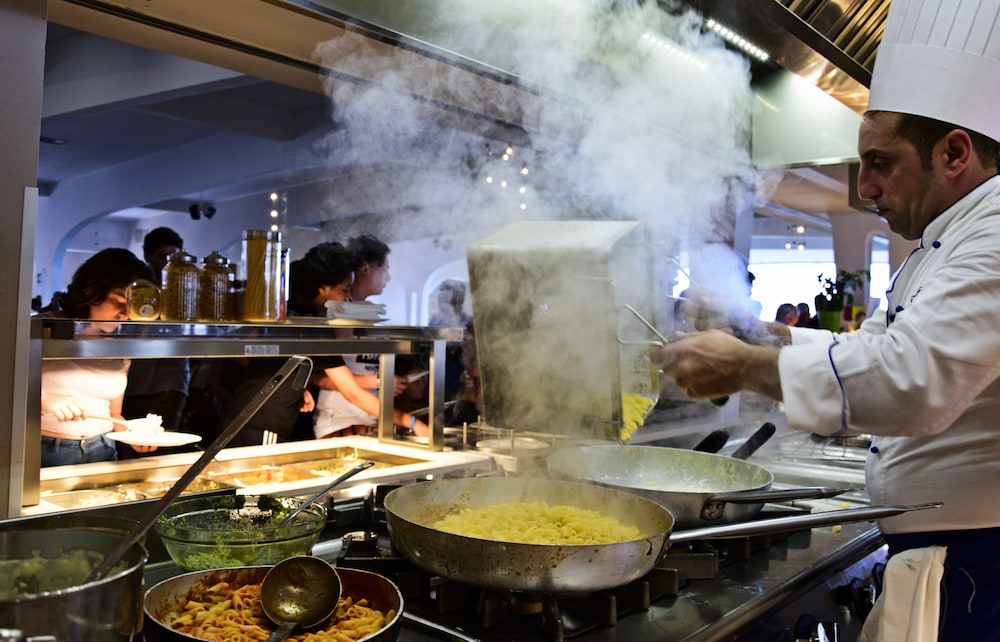 Saracen Sands Hotel & Congress Centre — Restaurant & bars in Isola delle Femmine, Sicily