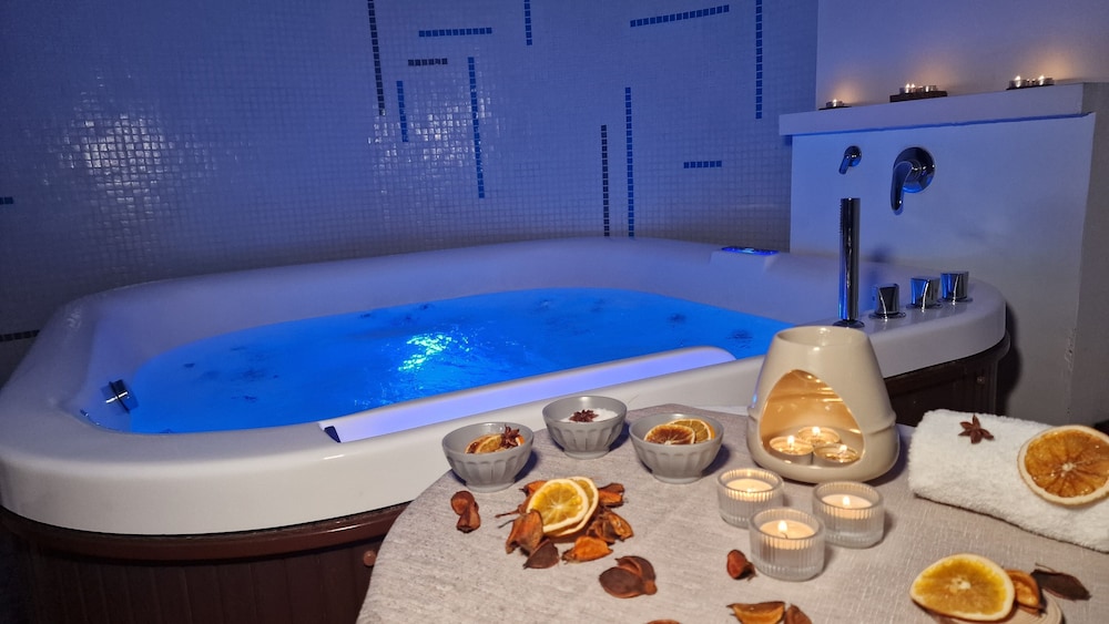 Saracen Sands Hotel & Congress Centre — Spa in Isola delle Femmine, Sicily