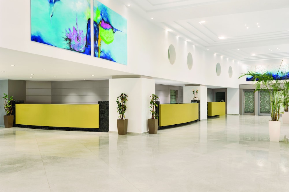 Akti Imperial Deluxe Resort & Spa Dolce by Wyndham - All inclusive — Hotel building in Rhodes Town, South Aegean