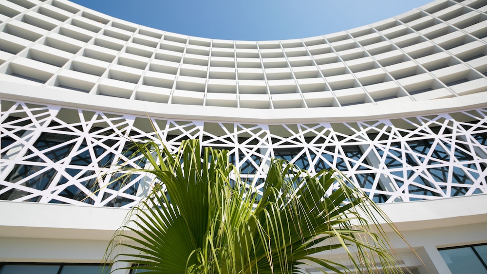 Akti Imperial Deluxe Resort & Spa Dolce by Wyndham - All inclusive — Hotel building in Rhodes Town, South Aegean
