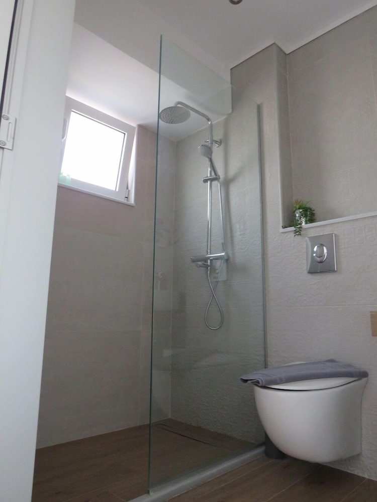 Sunshine Hotel Lardos — Hotel rooms in Lardos, South Aegean