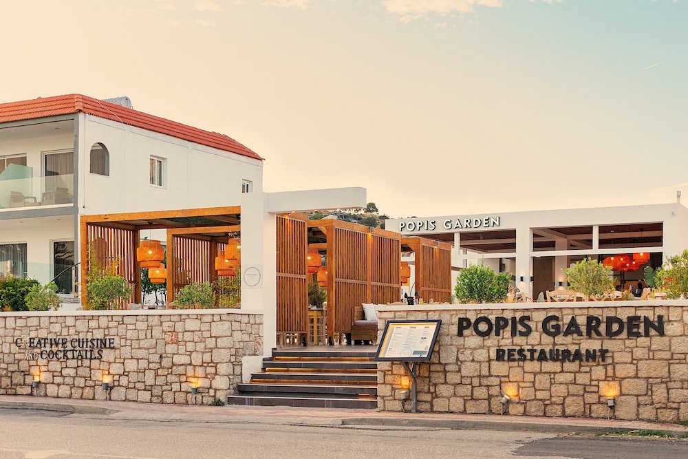 Sunshine Hotel Lardos — Restaurant & bars in Lardos, South Aegean