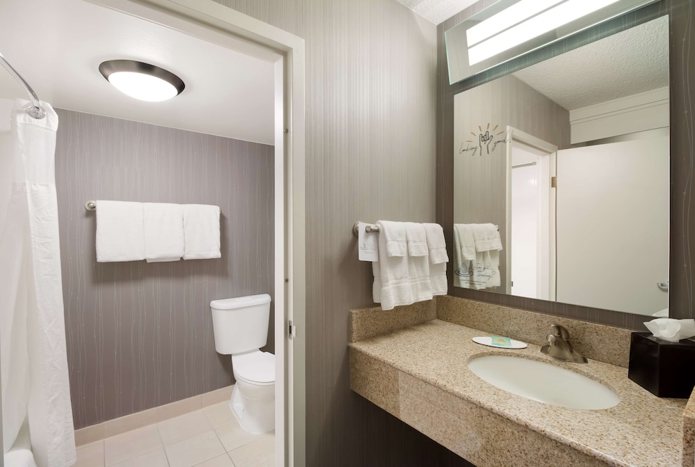 Sonesta Select Huntington Beach Fountain Valley — Hotel rooms in Fountain Valley, California