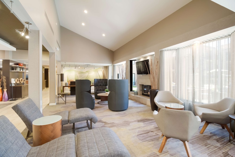 Sonesta Select Huntington Beach Fountain Valley — Hotel rooms in Fountain Valley, California