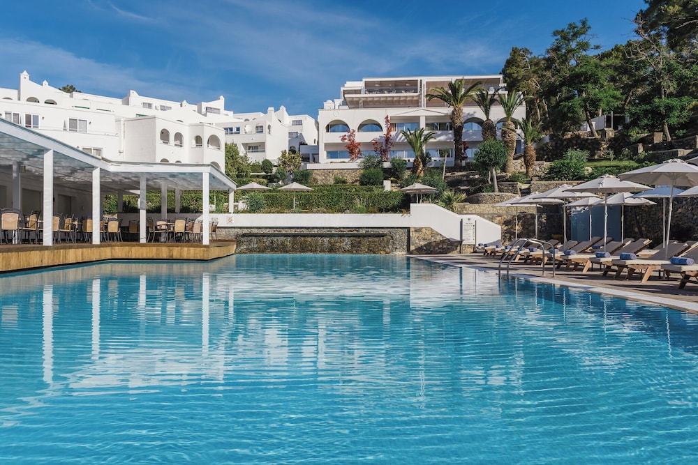 Lindos Village Resort & Spa - Adults Only — Swimming pool in Lindos, South Aegean