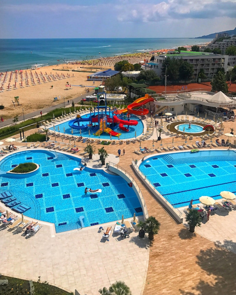 MARITIM Hotel Amelia
