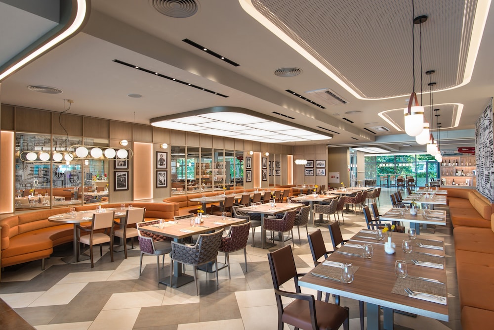 MARITIM Hotel Amelia — Restaurant & bars in Albena, Dobrich