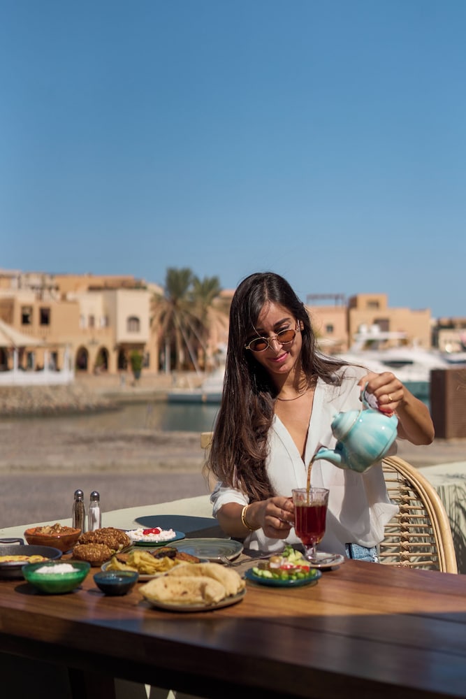 Ali Pasha Hotel El Gouna — Restaurant & bars in El Gouna, Red Sea