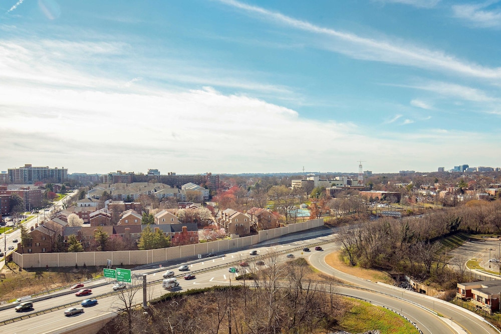 Sheraton Pentagon City Hotel — Attractions in the area in Arlington, Virginia