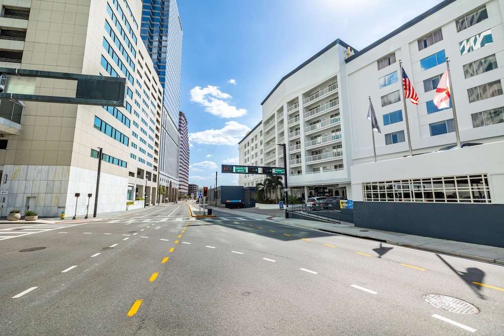 Hotel Tampa Riverwalk — Hotel building in Tampa, Florida