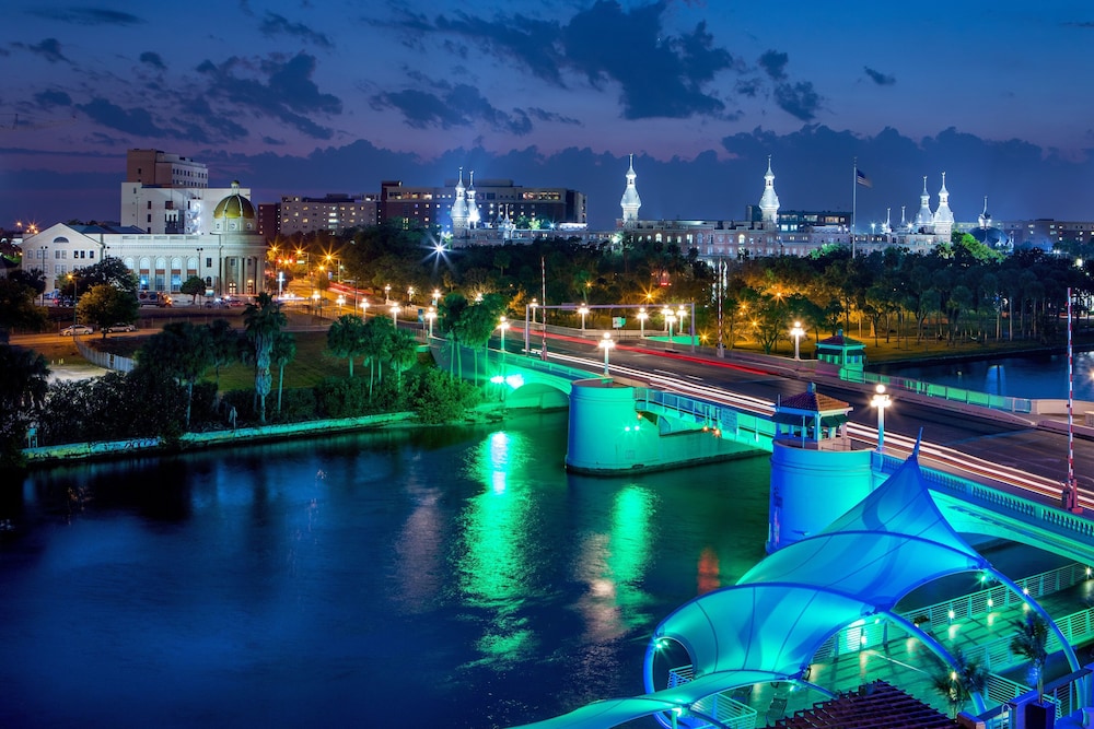 Hotel Tampa Riverwalk — Attractions in the area in Tampa, Florida